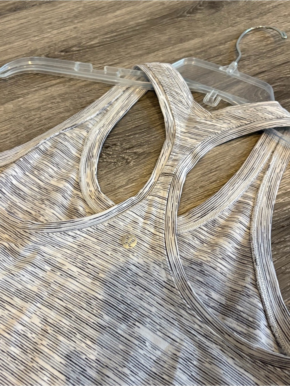 lululemon athletica Gray Space-Dye Racerback Tank Size 4 - Picture 3 of 5